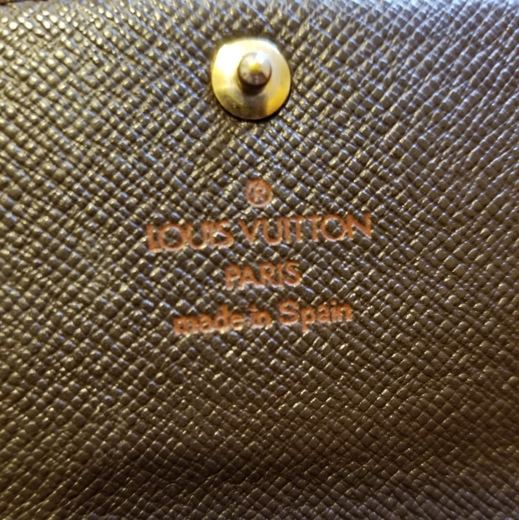 Louis Vuitton Damier Ebene Sarah Wallet - Picture 6 of 13